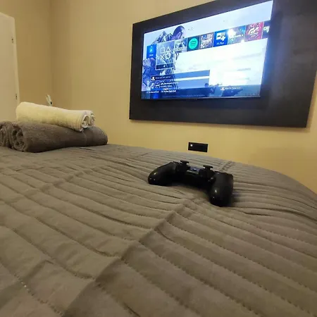 Deluxe *